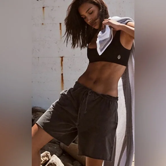 Nwt FREE PEOPLE Easy Rider Shorts S Black New FP MOVEMENT - Picture 3 of 4